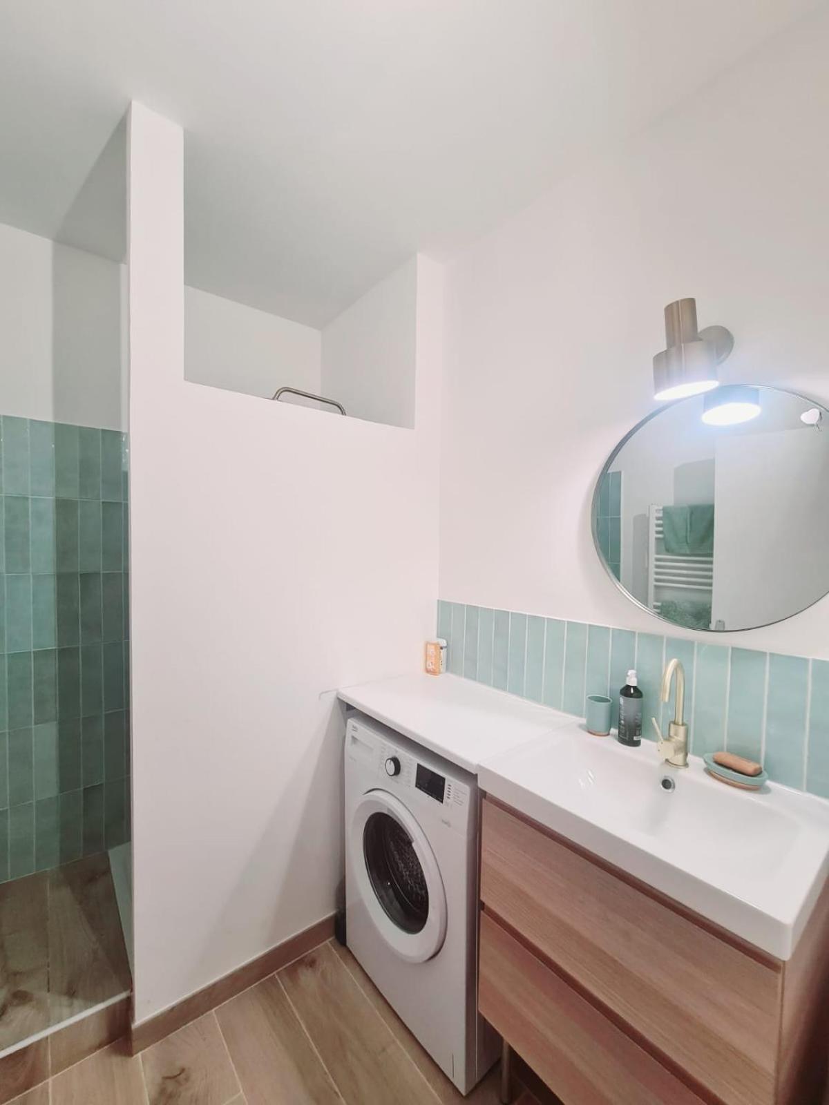 Appartement Intra Muros Avec Cour Privee Avignon Eksteriør bilde